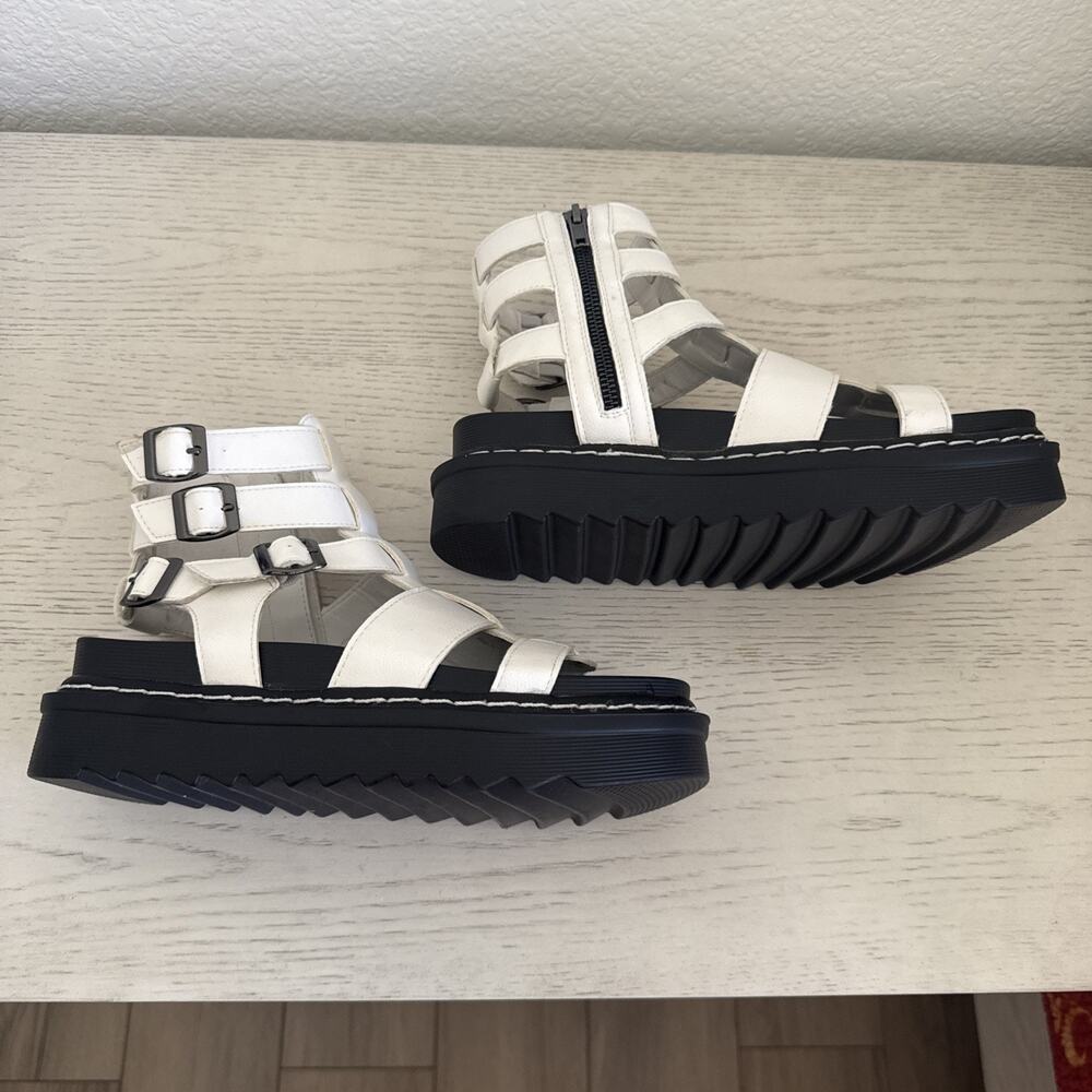 NEW Steve Madden Zeeta Flatform Platform Sandals Faux Vegan Leather Sz 8.5 - Picture 2 of 9